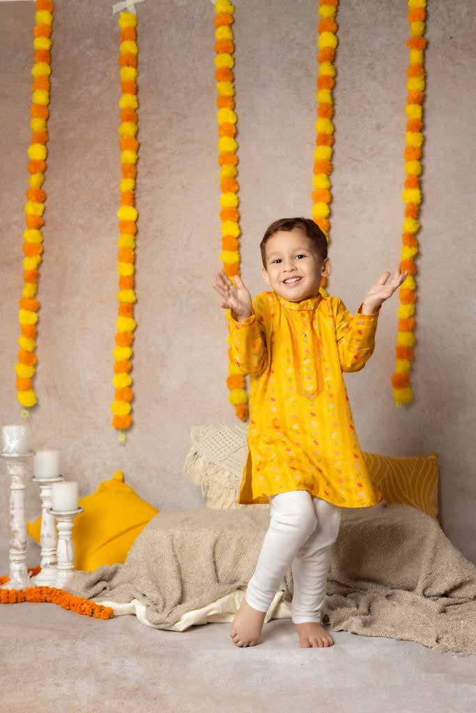 Yellow light floral- Kurta (only)